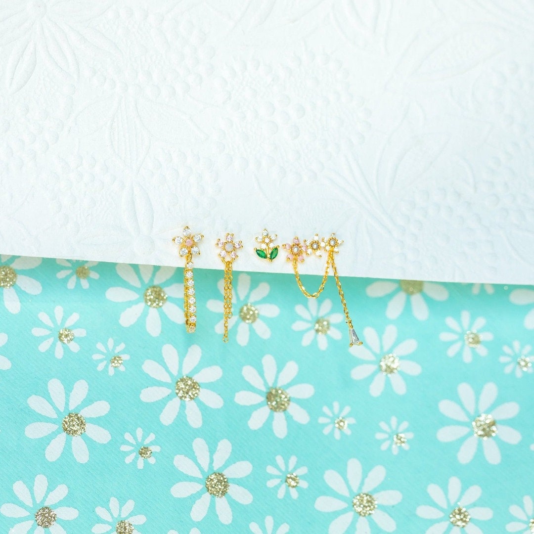 MULTIPLE FLORAL PIERCING Earrings Set Green Garden Flower Leaf Tassel Treader Minimalist Dangling Lightweight Helix Earrings Gift For Her