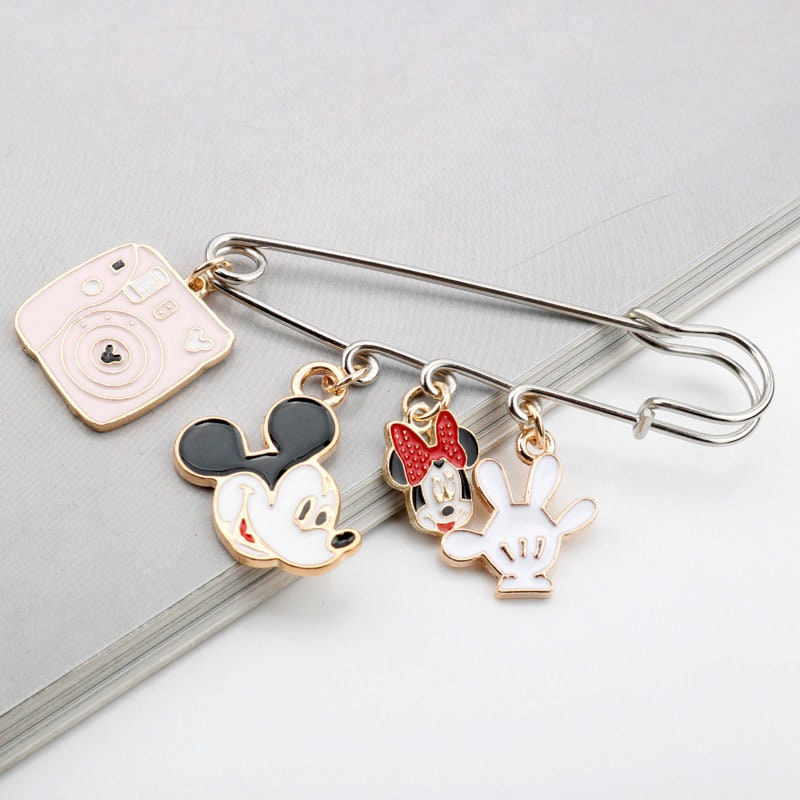 SAFETY PIN, SCARF Pin, Modern Stylish Cat Mickey Mouse Toroto Astronaut Animal Brooch Pin Gift For Friend, Modern Safety Pin, Scarf Brooch